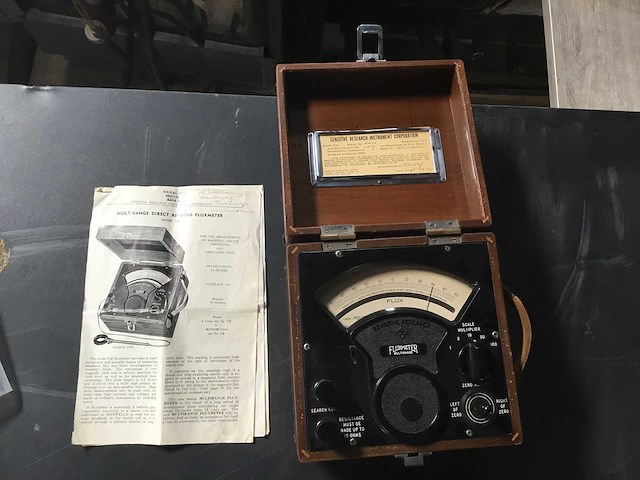 Antieke fluxmeter - afbeelding 1 van  4