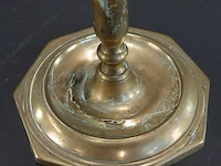 Antieke geelkoperen of bronzen barok kandelaar - afbeelding 4 van  5