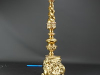 Antieke grote zware koper/bronzen kerkkandelaar - afbeelding 2 van  5