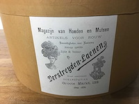 Antieke hoedendoos van de firma verstreyden-laeneng - afbeelding 1 van  3