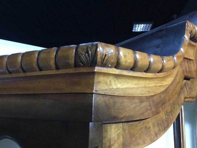 Antieke hollandse porseleinkast - afbeelding 10 van  13