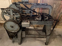 Antieke hout en metaalbewerkingsmachine (8x) - afbeelding 4 van  12