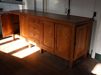Antieke houten buffetkast - afbeelding 1 van  1