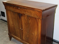 Antieke houten kast met twee deuren en lade. afmeting 100 x 41 cm. hoogte 92 cm. geen sleutels aanwezig - afbeelding 3 van  5