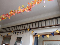 Antieke houten ladder met 27 sporten en lengte ca. 680 cm. vermoedelijk bouwjaar 1906. - afbeelding 2 van  3