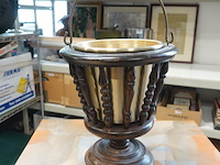 Antieke houten theestoof - afbeelding 1 van  5