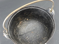 Antieke ijzeren ketel - afbeelding 3 van  5