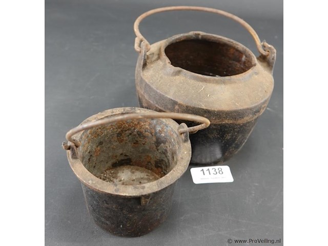 Antieke ijzeren lijmpot - afbeelding 3 van  5