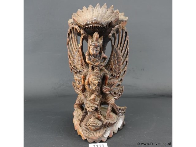 Antieke in hout gesneden indische garuda - afbeelding 1 van  5