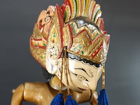 Antieke indische wajang golek pop - afbeelding 3 van  5