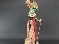 Antieke indische wajang golek pop - afbeelding 3 van  5