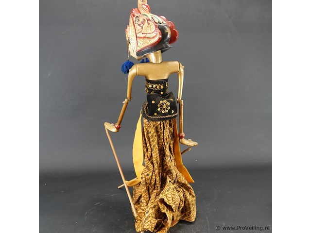 Antieke indische wajang golek pop - afbeelding 4 van  5