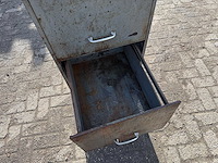 Antieke industriele opslagkast - afbeelding 12 van  12
