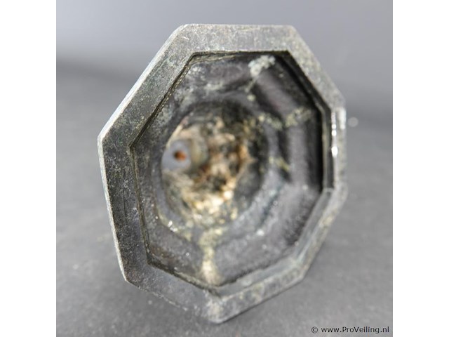 Antieke kandelaar - afbeelding 3 van  3