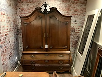 Antieke kast - afbeelding 1 van  4
