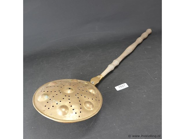 Antieke kastanjepan - afbeelding 1 van  5