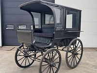 Antieke koets, kerkbrik a.j. cezar rijtuigmagazijn groningen, 1890