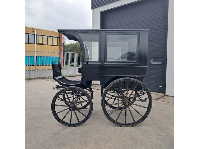 Antieke koets, kerkbrik a.j. cezar rijtuigmagazijn groningen, 1890 - afbeelding 12 van  38