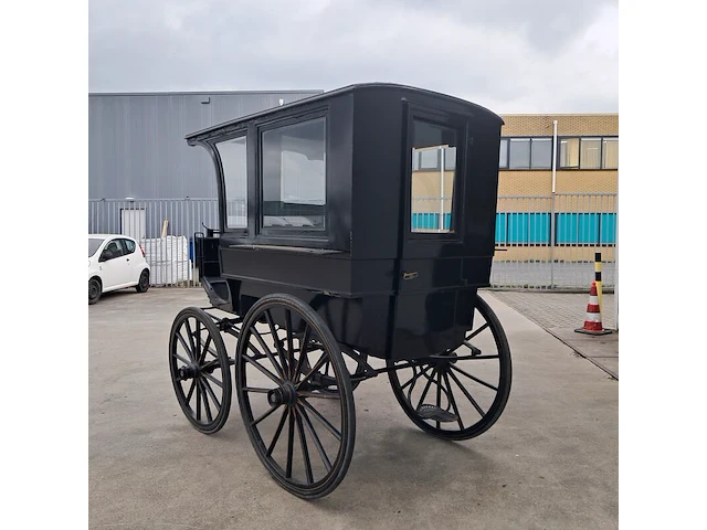 Antieke koets, kerkbrik a.j. cezar rijtuigmagazijn groningen, 1890 - afbeelding 23 van  38