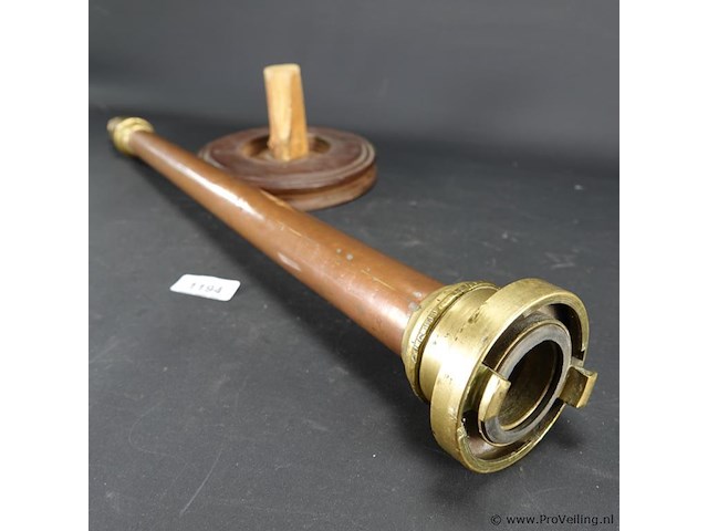 Antieke koper met brons brandweerspuit - afbeelding 2 van  5