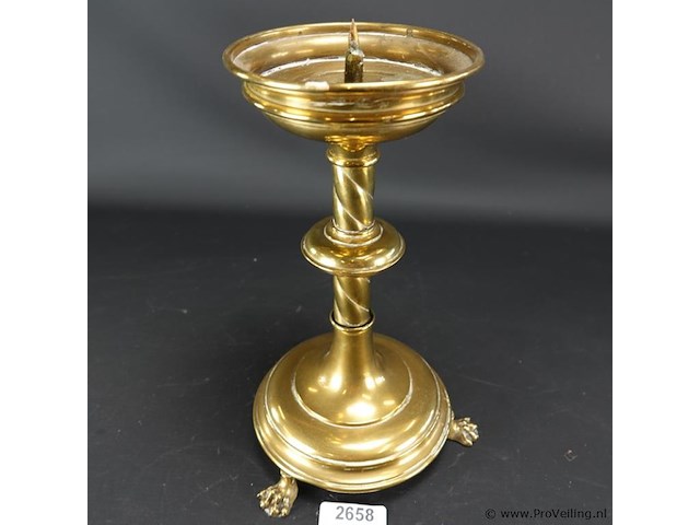 Antieke koperen kandelaar - afbeelding 1 van  5