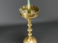Antieke koperen kerkkandelaar - afbeelding 3 van  5