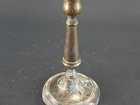 Antieke koperen of bronzen kandelaar - afbeelding 1 van  5