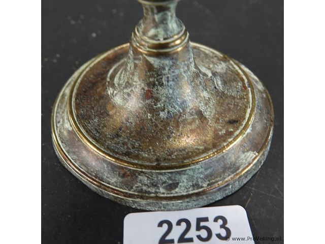 Antieke koperen of bronzen kandelaar - afbeelding 4 van  5
