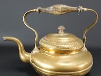 Antieke koperen theepot - afbeelding 1 van  5