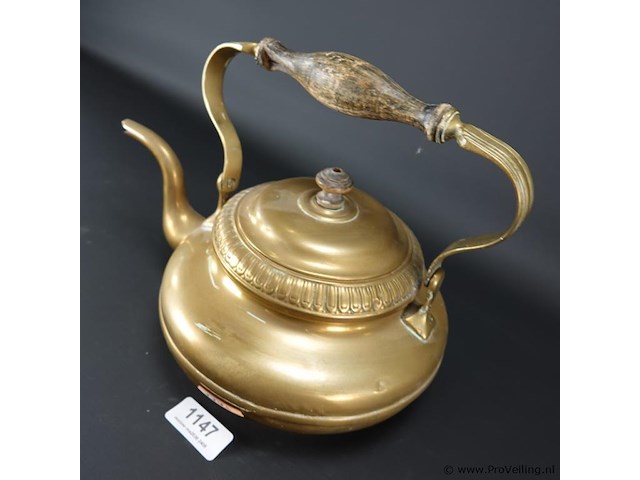 Antieke koperen theepot - afbeelding 2 van  5