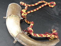 Antieke kruithoorn been met tinbeslag - afbeelding 2 van  5