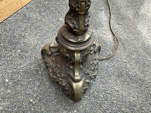 Antieke lamp & staande asbak - neobarok stijl - 1890-1920 - afbeelding 5 van  6