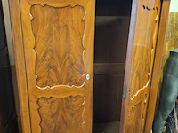 Antieke linnenkast zonder planken en roede 185 x 135 x 47 cm - afbeelding 2 van  3