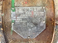 Antieke lintzaagmachine - afbeelding 6 van  6