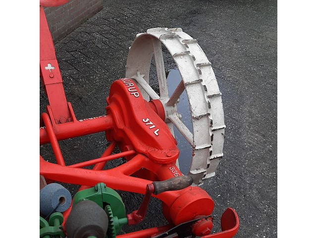 Antieke maaibalk skurup, 371 l - afbeelding 10 van  20