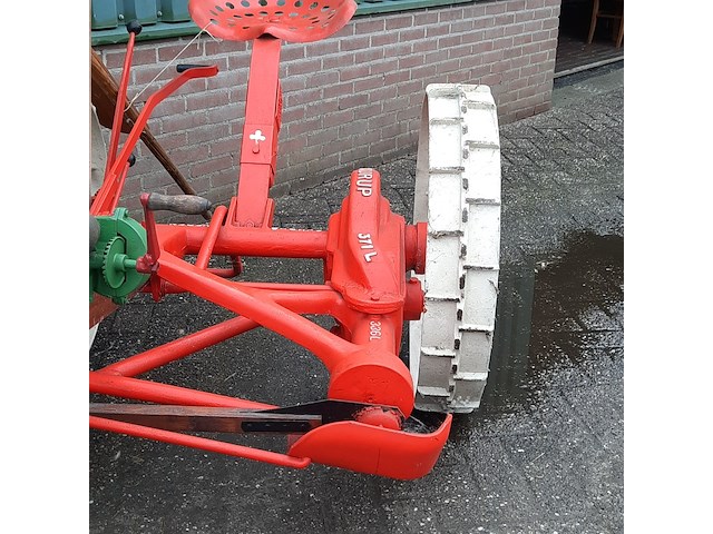 Antieke maaibalk skurup, 371 l - afbeelding 15 van  20