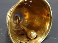 Antieke messing of bronzen tafelbel / kloosterbel (ook wel evangelistenbel genoemd) - afbeelding 5 van  5
