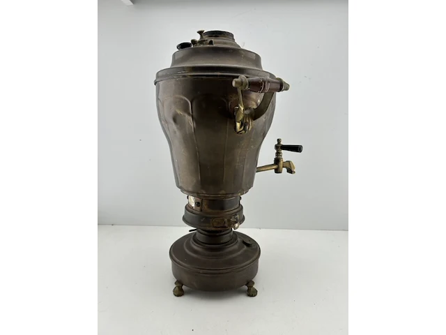 Antieke messing/koperen samovar - afbeelding 1 van  3