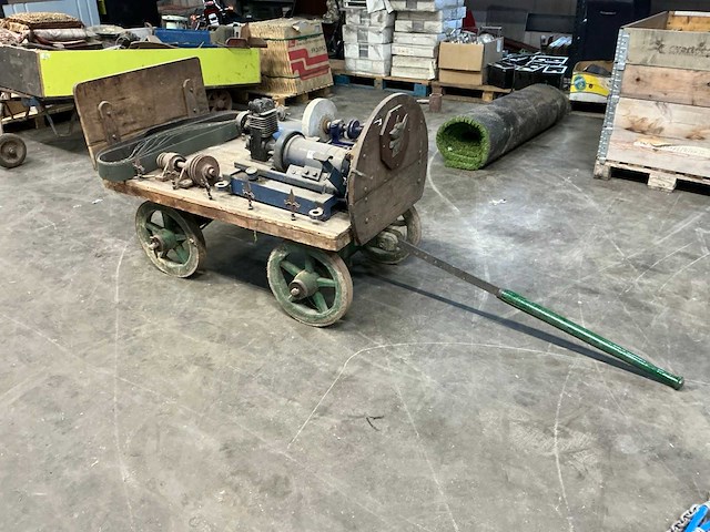 Antieke mobile werkbank - afbeelding 5 van  12