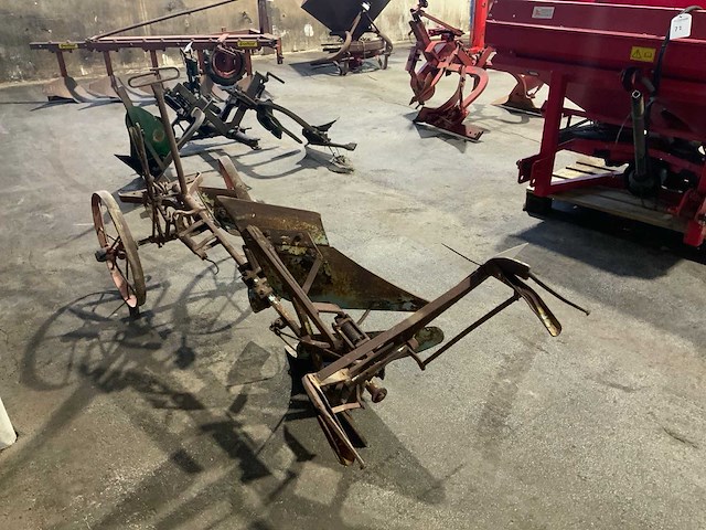 Antieke paardenploeg - afbeelding 3 van  4