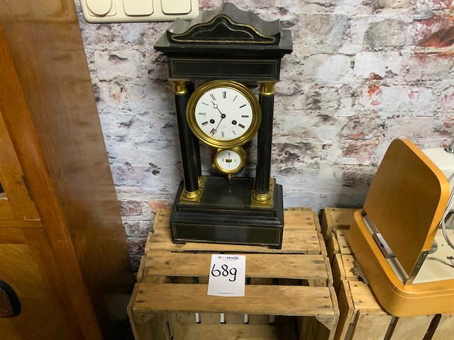 Antieke pendule klok - afbeelding 1 van  3