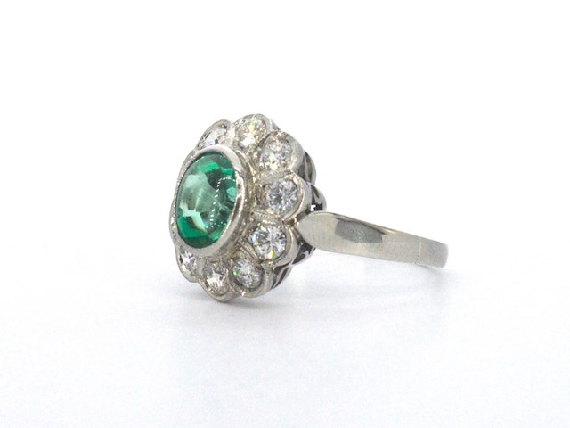 Antieke platina ring met een colombiaanse smaragd en natuurlijke diamanten - afbeelding 5 van  11