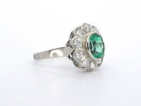 Antieke platina ring met een colombiaanse smaragd en natuurlijke diamanten - afbeelding 6 van  11