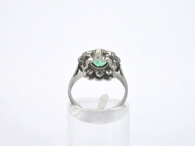 Antieke platina ring met een colombiaanse smaragd en natuurlijke diamanten - afbeelding 7 van  11