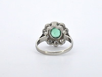 Antieke platina ring met een colombiaanse smaragd en natuurlijke diamanten - afbeelding 8 van  11