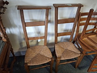 Antieke rieten stoel 2 stuks - afbeelding 3 van  3