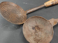 Antieke schuimspaan en antieke pollepel - afbeelding 2 van  5