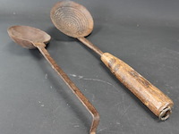 Antieke schuimspaan en antieke pollepel - afbeelding 3 van  5