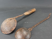 Antieke schuimspaan en antieke pollepel - afbeelding 4 van  5