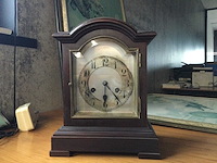 Antieke tafelklok - afbeelding 1 van  4